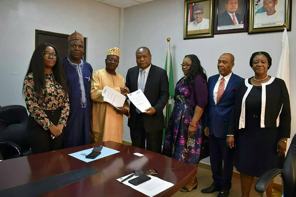 ACCI President signs MOU with Niger Chambers of Commerce and Industry President